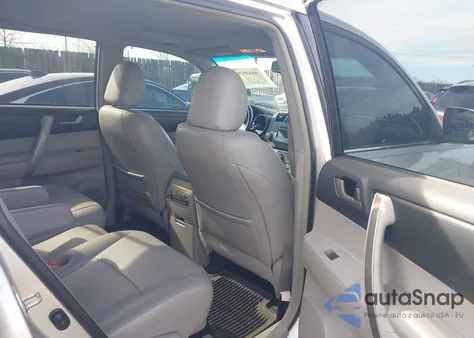 2011 Toyota Highlander Se V6 from USA, damaged, VIN 5TDBK3EH0BS059049